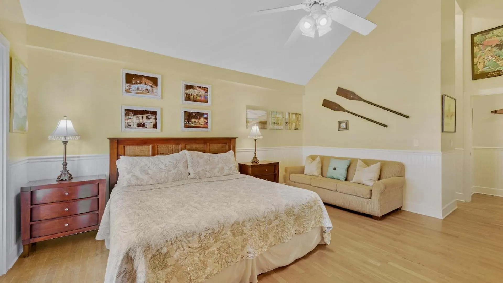 Americana Tropicale By Last Key Realty Key West
